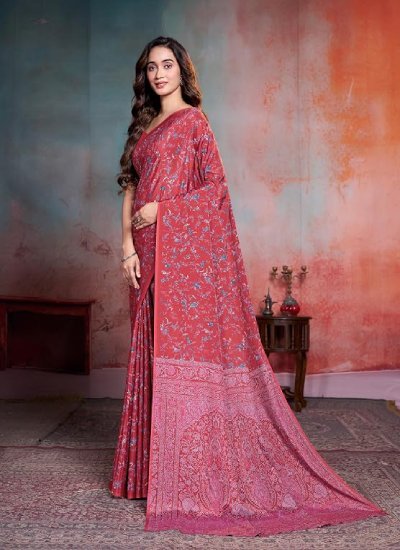 Floral Print Crepe Saree With Unstitched Blouse Piece