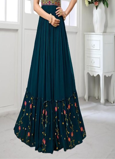 s199 Women's Georgette Stitched Traditional Stunning Outfit