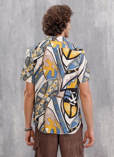 s22 Multicolor Abstract Geometric Print Men's Shirt