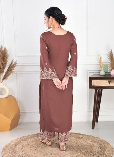 s44 Women’s Embroidered Kurta Pant Set with Dupatta